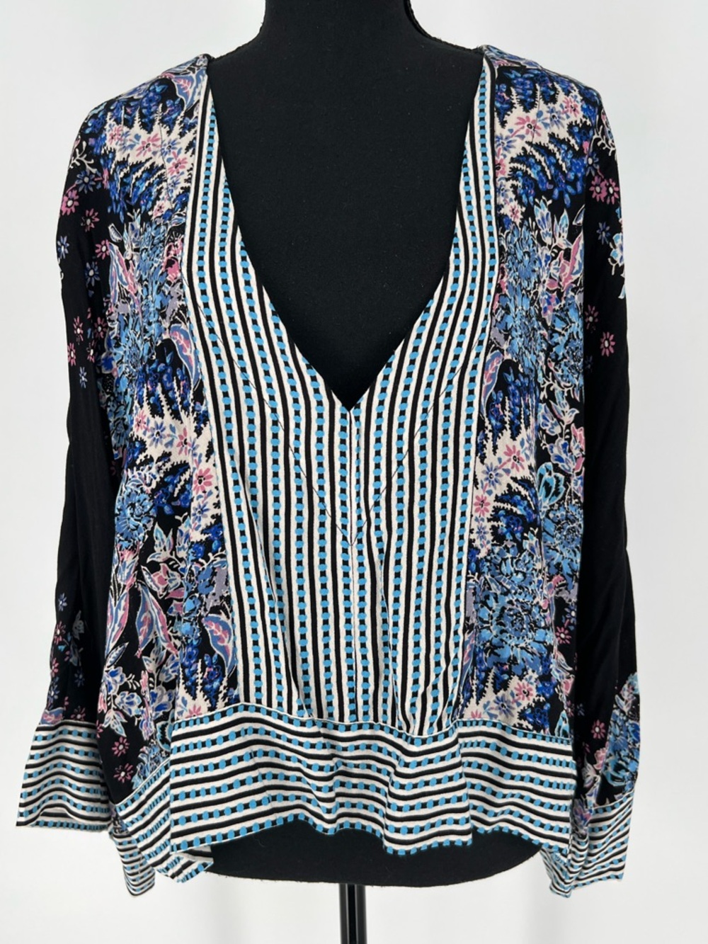 FREE PEOPLE V-Neck Floral Stripe Mixed-Print Women's Top - Black/Blue/Pink